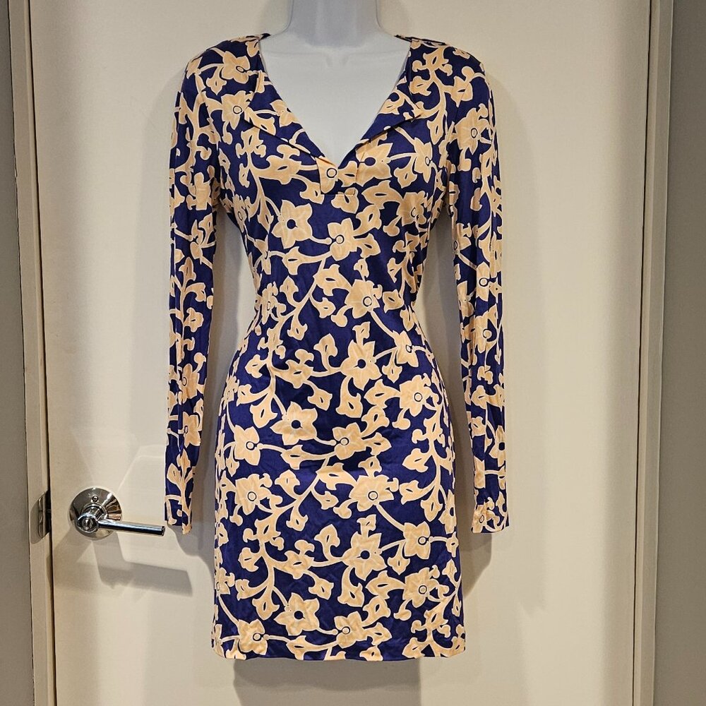 DVF NWT 'Reina L/S' Burma Rose Small Blue Size 6